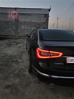 كيا كادينزا